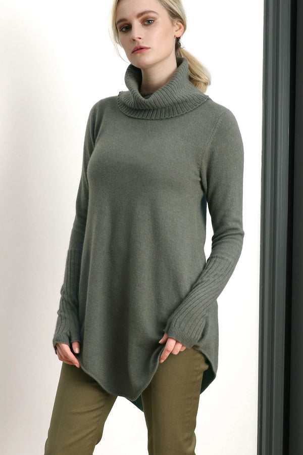women's cashmere polo neck jumpers in Moss green - SEMON Cashmere