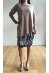 One sleeve Cashmere poncho in Nude - SEMON Cashmere