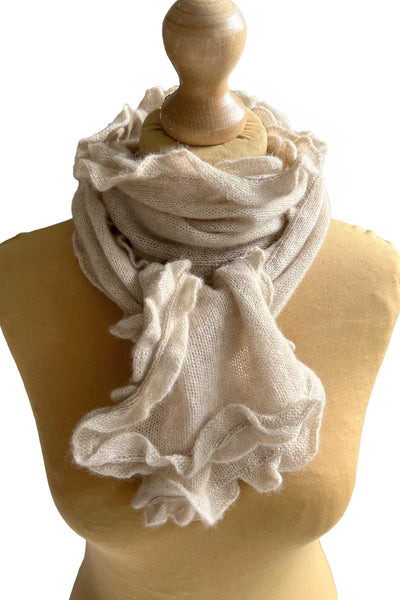 Ruffle edge small cashmere scarf in oat beige SEMON Cashmere