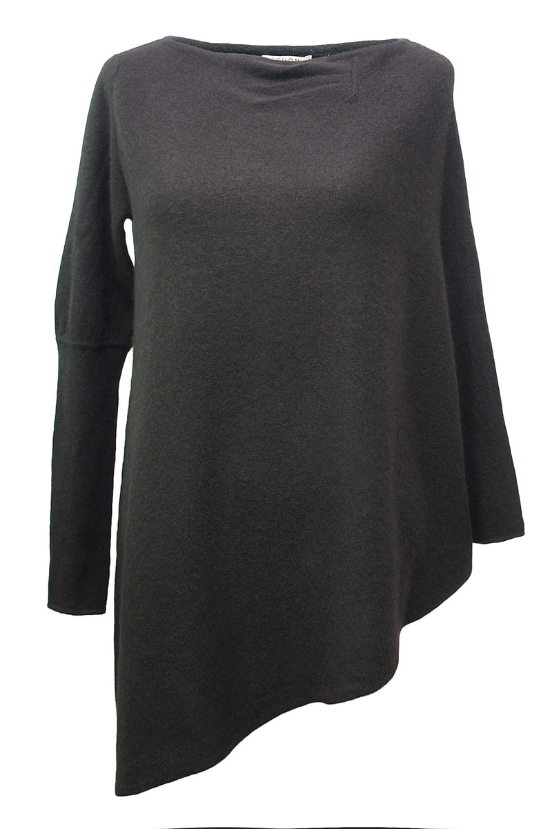 One sleeve cashmere poncho in Black - SEMON Cashmere