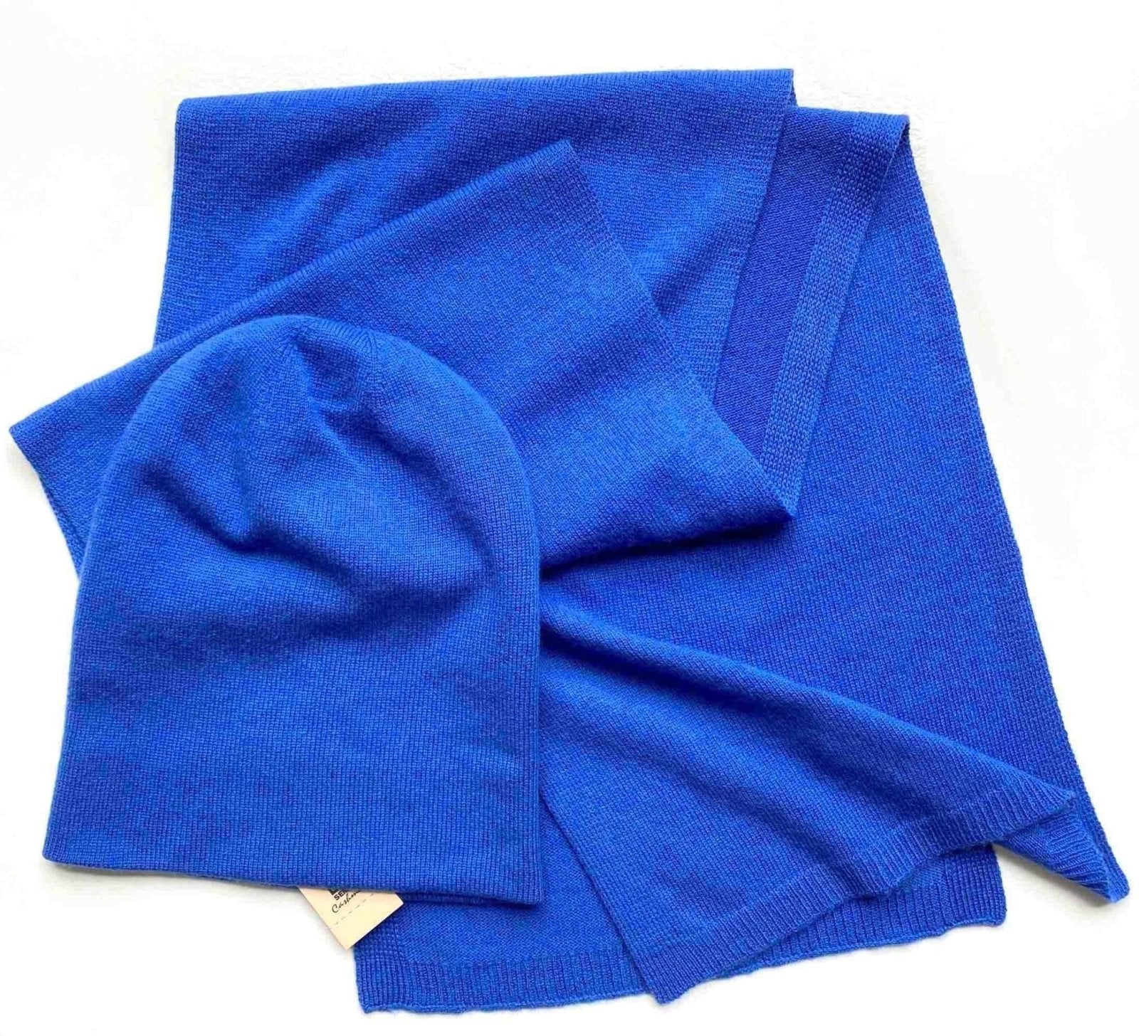 Bundle offer for cashmere hat and scarf in Royal blue - SEMON Cashmere