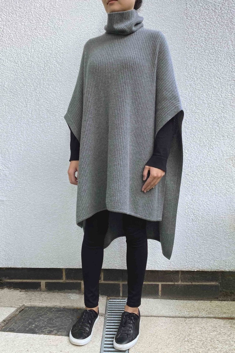 Cashmere Chunky Sweater Poncho with roll neck in Mid grey - SEMON Cashmere