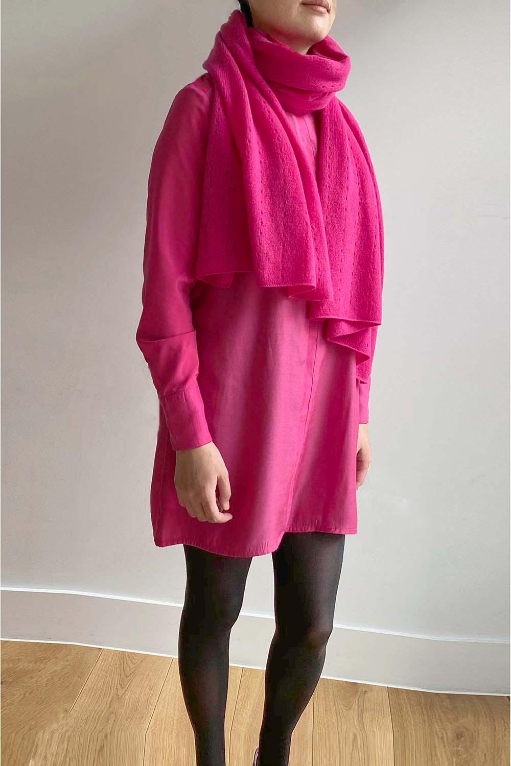 Cerise pink Lacy Multiway cashmere poncho - SEMON Cashmere