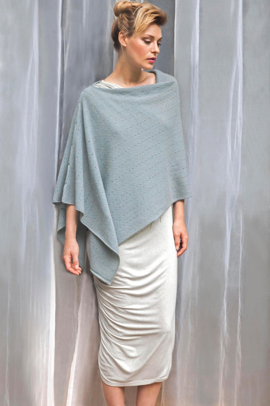 Jade green Lacy Multiway cashmere poncho - SEMON Cashmere