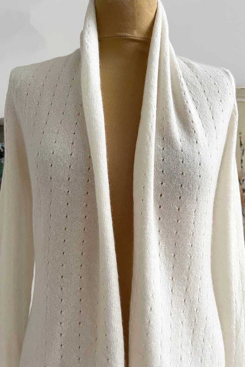 Lacy Cashmere cardigan in White - SEMON Cashmere