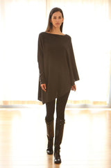 One sleeve cashmere poncho in Charcoal grey - SEMON CashmereOne sleeve cashmere poncho in Charcoal grey - SEMON Cashmere