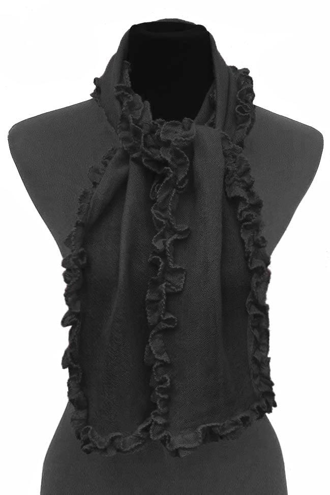 Ruffle edge small cashmere scarf in black - SEMON Cashmere