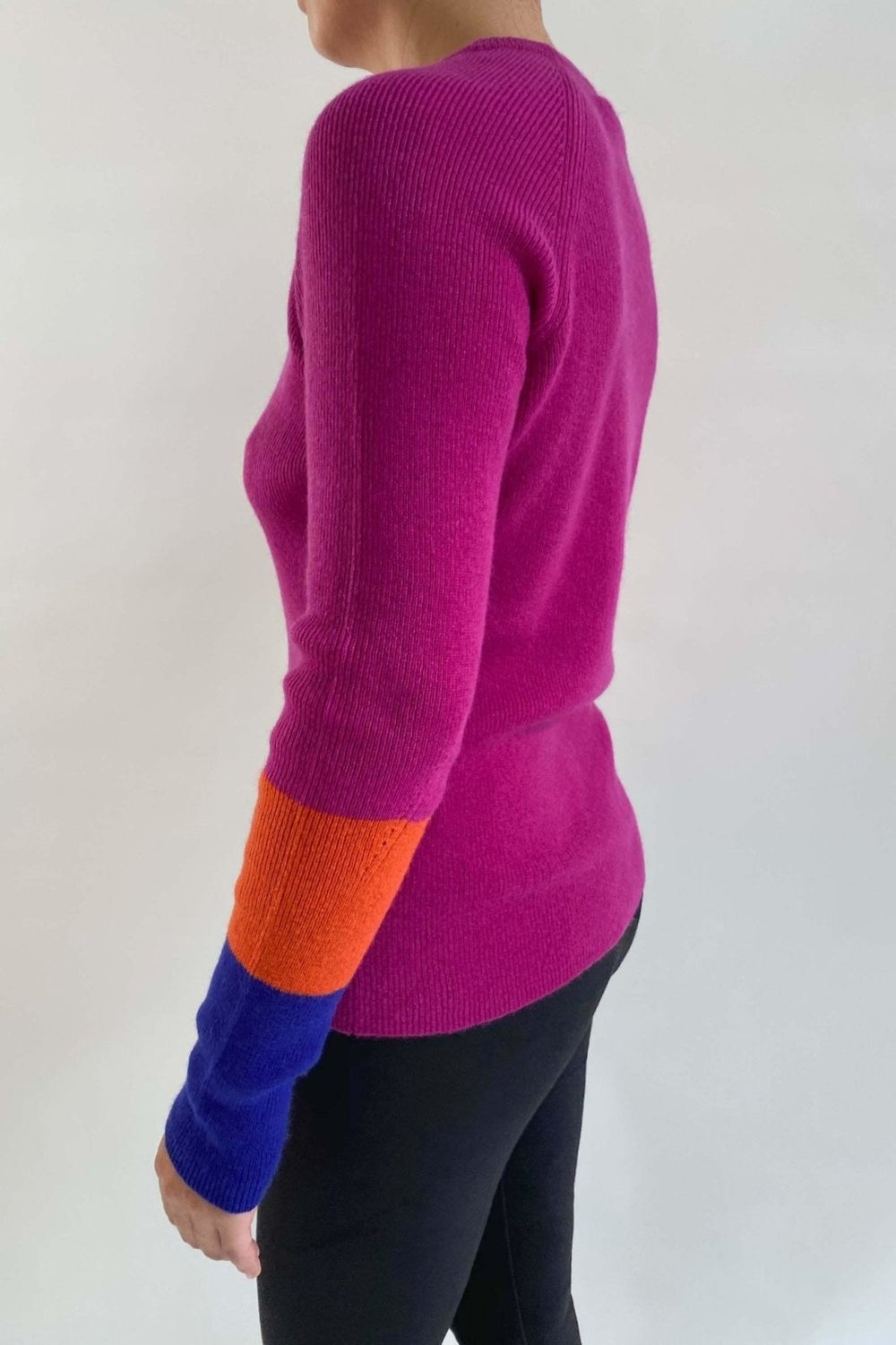 100 cashmere thick colour block jumper in hot pink