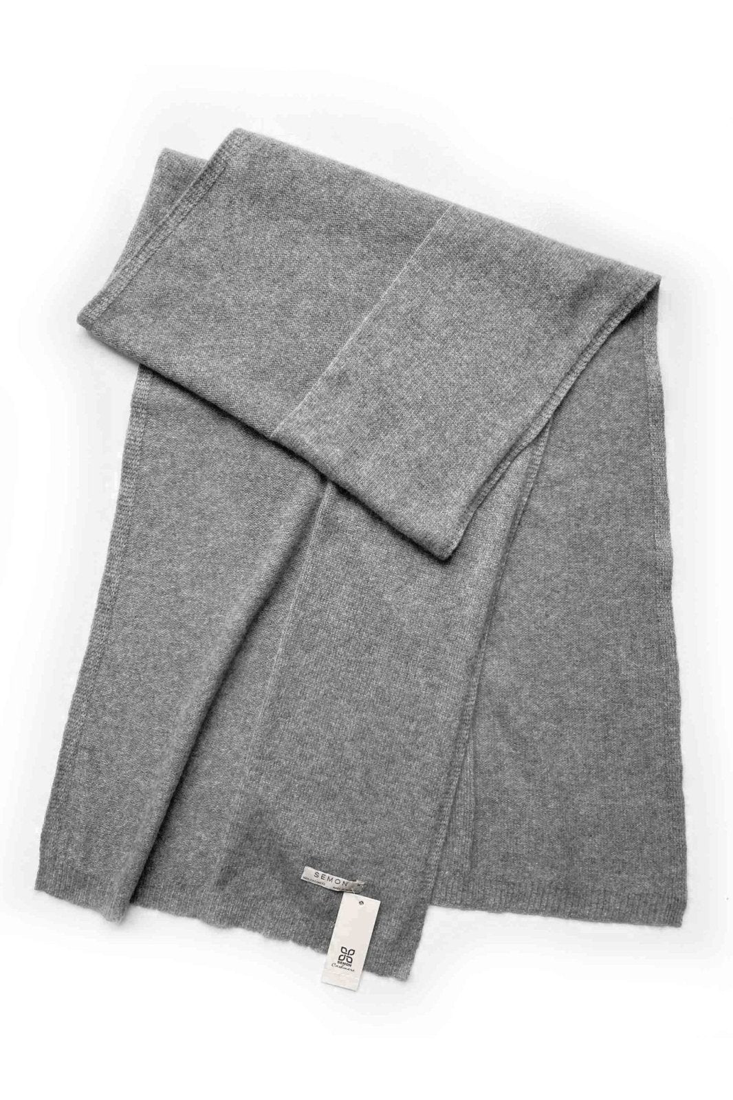 Unisex cashmere scarf in mid grey - SEMON Cashmere