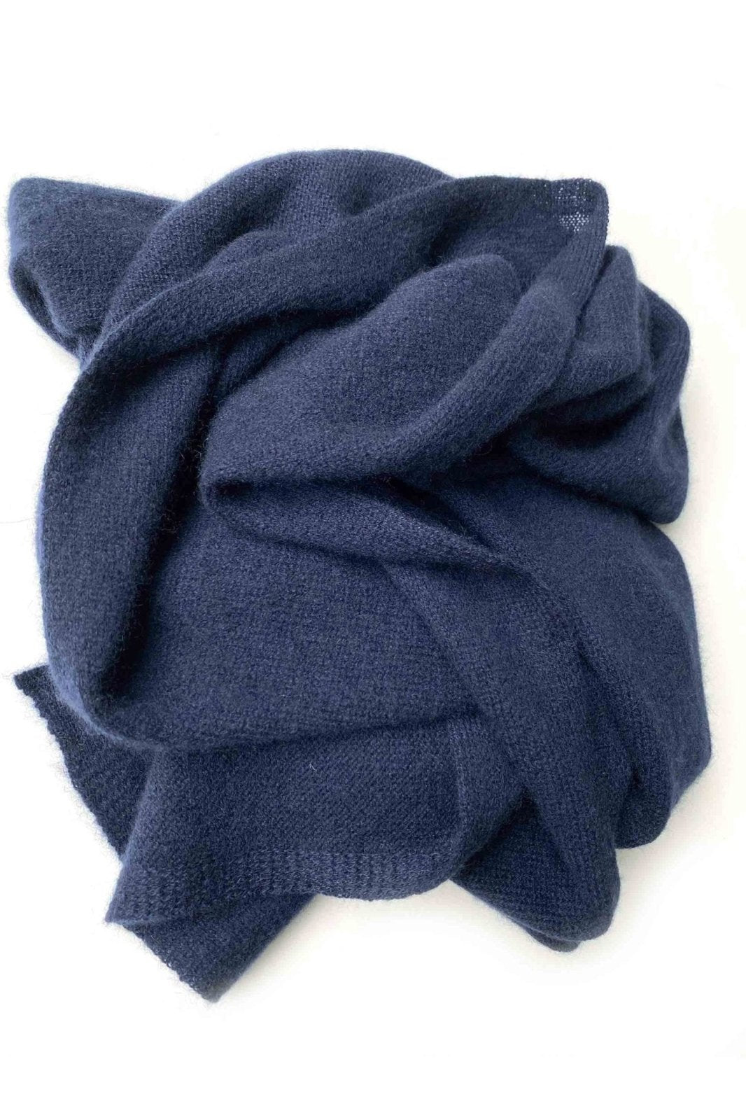 Unisex cashmere scarf in navy - SEMON Cashmere