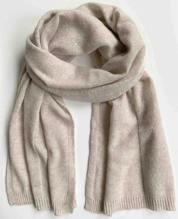 Unisex cashmere scarf in oat - SEMON Cashmere